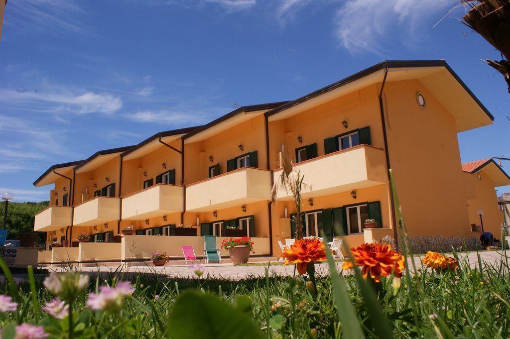 Conca Degli Dei Aparthotel Paestum Exteriör bild